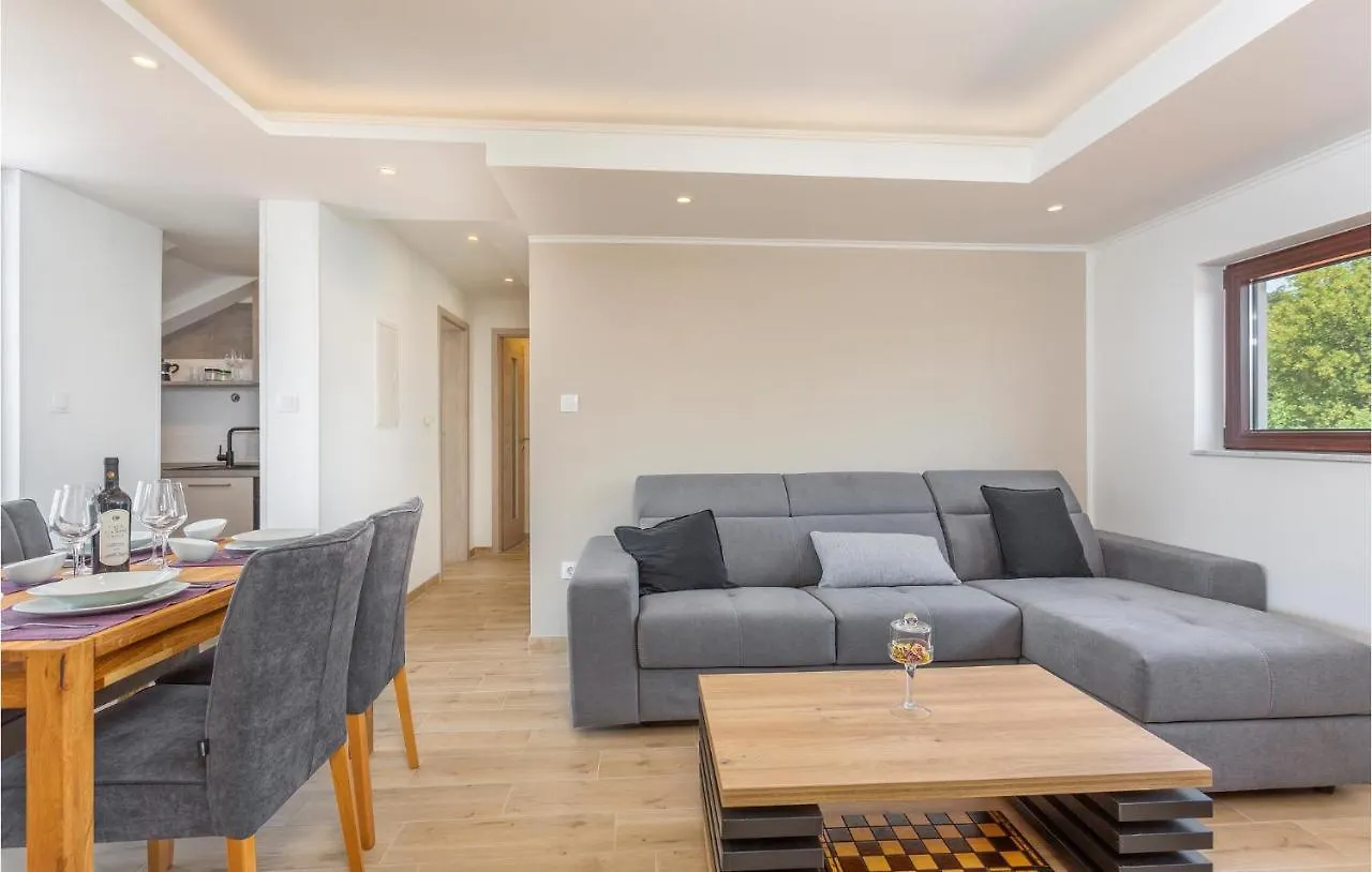 Nice Apartment In Rijeka With House Sea View